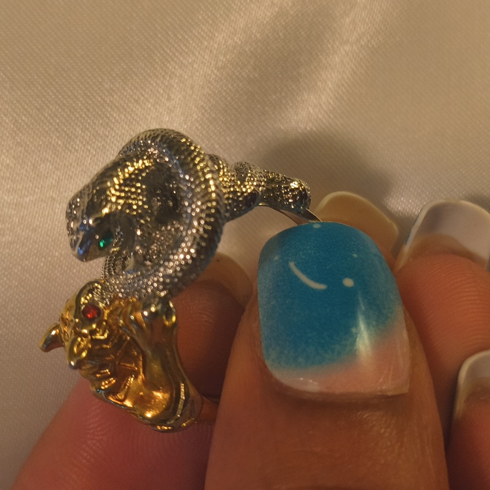 Tiger vs Snake Ring